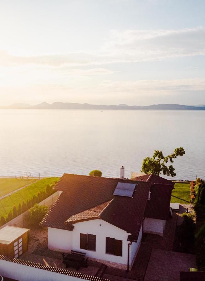 Balaton View Apartment Balatonboglar Exterior photo