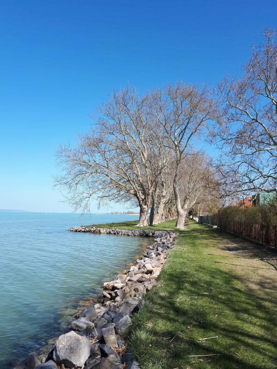 Balaton View Apartment Balatonboglar Exterior photo
